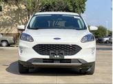 Thumbnail of 2022 Star White Metallic Tri-Coat Ford Escape