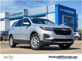 Photo of 2022 Silver Ice Metallic Chevrolet Equinox