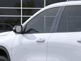Thumbnail of 2026 Polar White Tricoat Chevrolet Traverse