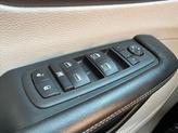 Thumbnail of 2023 Brilliant Black Crystal Pearlcoat Chrysler Voyager