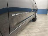 Thumbnail of 2023 Diamond Black Crystal Pearlcoat Jeep Grand Cherokee L