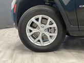 Thumbnail of 2023 Diamond Black Crystal Pearlcoat Jeep Grand Cherokee L
