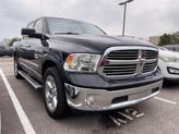 Thumbnail of 2015 Brilliant Black Crystal Pearlcoat RAM 1500