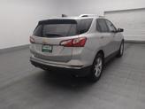 Thumbnail of 2019 Silver Ice Metallic Chevrolet Equinox