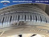 Thumbnail of 2024 Iconic Silver Metallic Ford Edge