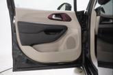 Thumbnail of 2017 Brilliant Black Crystal Pearlcoat Chrysler Pacifica