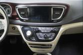 Thumbnail of 2017 Brilliant Black Crystal Pearlcoat Chrysler Pacifica