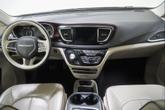Thumbnail of 2017 Brilliant Black Crystal Pearlcoat Chrysler Pacifica