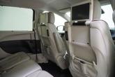 Thumbnail of 2017 Brilliant Black Crystal Pearlcoat Chrysler Pacifica