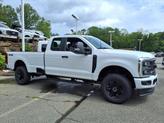 Photo of 2025 Oxford White Ford F-350