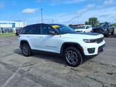 Thumbnail of 2022 Bright White Clear Coat Pw7 Jeep Grand Cherokee