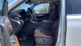 Thumbnail of 2016 Crystal White Tricoat Cadillac Escalade