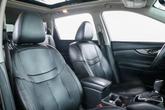 Thumbnail of 2019 Magnetic Black Pearl Nissan Rogue