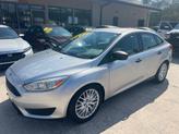 Photo of 2015 Silver Ford Focus