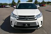 Thumbnail of 2017 Blizzard Pearl Toyota Highlander
