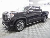 Thumbnail of 2023 Onyx Black GMC Sierra 1500