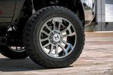 Thumbnail of 2017 Brilliant Black Crystal Pearlcoat RAM 2500