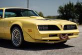 Thumbnail of 1977 Yellow Pontiac Firebird