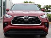 Thumbnail of 2022 Ruby Flare Pearl Toyota Highlander
