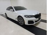 Thumbnail of 2022 Alpine White BMW 530e