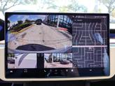 Thumbnail of 2022 Pearl White Multi-Coat Tesla Model S