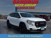 Photo of 2022 Summit White GMC Terrain