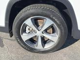 Thumbnail of 2019 Bright White Clearcoat Jeep Cherokee
