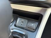Thumbnail of 2019 Bright White Clearcoat Jeep Cherokee