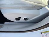Thumbnail of 2019 Bright White Clearcoat Jeep Cherokee