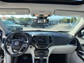 Thumbnail of 2019 Bright White Clearcoat Jeep Cherokee