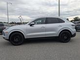 Thumbnail of 2019 Rhodium Silver Porsche Cayenne