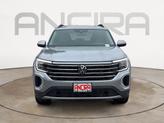 Thumbnail of 2025 Silver Mist Metallic Volkswagen Atlas
