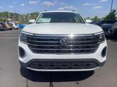 Thumbnail of 2025 Pure White Volkswagen Atlas