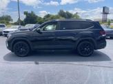 Thumbnail of 2025 Deep Black Pearl Volkswagen Atlas