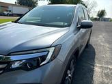 Thumbnail of 2016 Lunar Silver Metallic Honda Pilot