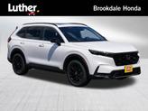 Photo of 2025 Platinum White Pearl Honda CR-V Hybrid