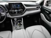 Thumbnail of 2021 Moon Dust Toyota Highlander