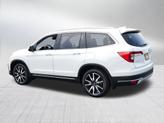 Thumbnail of 2022 Platinum White Pearl Honda Pilot
