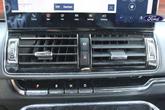 Thumbnail of 2024 Infinite Black Metallic Clearcoat Lincoln Navigator