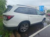 Thumbnail of 2022 Platinum White Pearl Honda Pilot