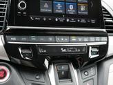 Thumbnail of 2025 Solar Silver Metallic Honda Odyssey