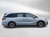 Thumbnail of 2025 Solar Silver Metallic Honda Odyssey