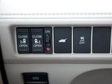 Thumbnail of 2025 Solar Silver Metallic Honda Odyssey