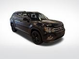 Thumbnail of 2019 Deep Black Pearl Effect Volkswagen Atlas