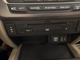 Thumbnail of 2016 White Diamond Pearl Honda Pilot