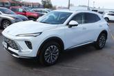 Thumbnail of 2025 Summit White Buick Envision