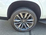 Thumbnail of 2022 Crystal White Tricoat Cadillac Escalade