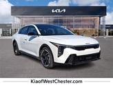 Photo of 2025 Snow White Pearl Kia K4