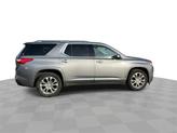 Thumbnail of 2019 Satin Steel Metallic Chevrolet Traverse