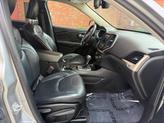 Thumbnail of 2017 Billet Silver Metallic Clearcoat Jeep Cherokee
